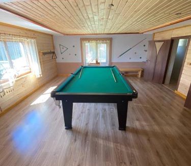 Plavya House | Relaxing Retreat in the Carpathians with Pool Access