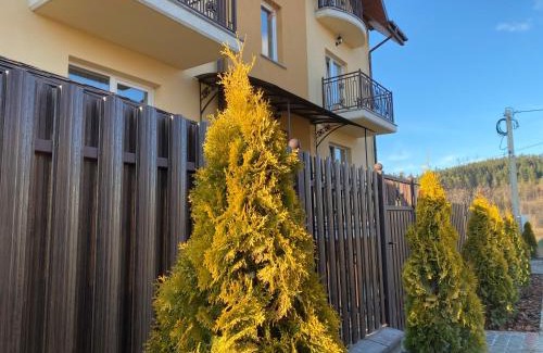 Skhidnytsya Hotel | Pet-Friendly Stay at Вілла Джерело - Rated 9.3/10!