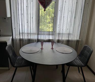 Rivne Apartment | Stylish VIP Apartment in City Center with Family-Friendly Amenities