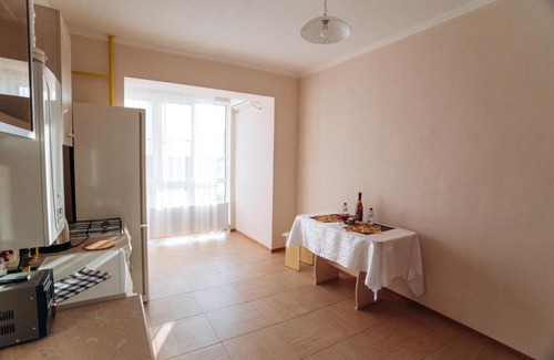 Taganrog Apartment | Discover Comfort at В гостях у солнца - Pet Friendly Stay!