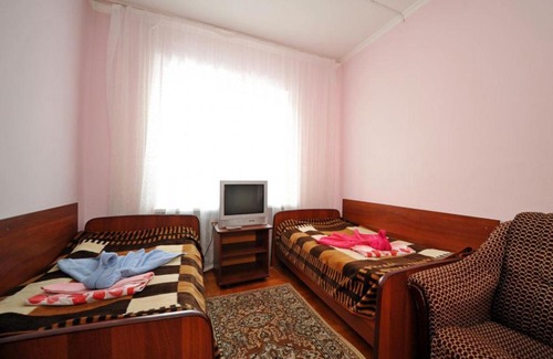 Terskol Hotel | Experience Comfort at В гостях у Султана with Hot Tub