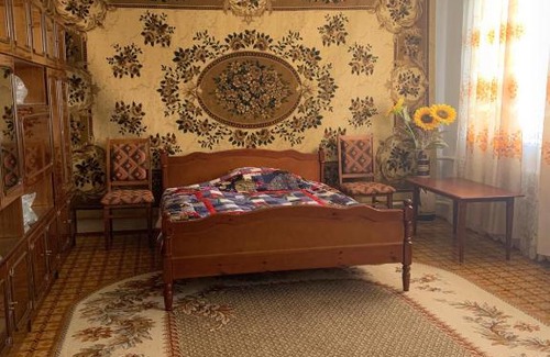 Suzdal House | Experience Comfort at В гостях у Юлии with Pool & Hot Tub