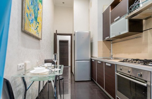 Palace District Apartment | Premier Stay in the Heart of St. Petersburg with Breakfast