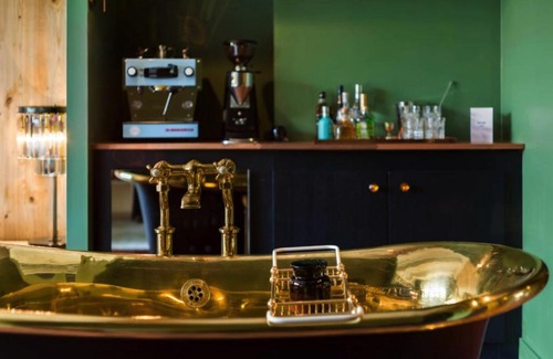 Gagra Hotel | Budget-Friendly Hotel FLOWER in Гагра with Family Amenities