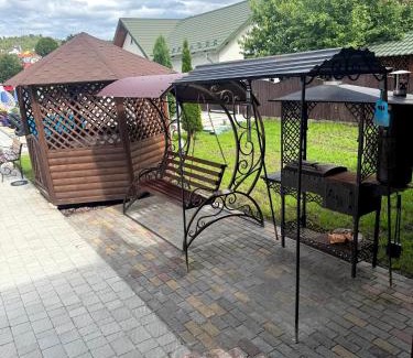 Skhidnytsya Apartment | Experience Harmony: Oceanfront Escape with Pool Access