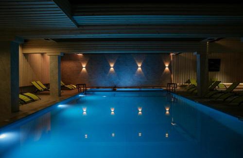 Zalissya Hotel | Relax at Гетьман Готель & SPA with Pool and Spa Amenities