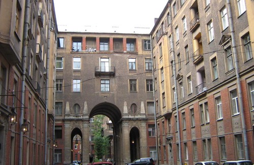 St. Petersburg City Centre Apartment | Discover ГК "Толстовский дом" - Guest Rated 9/10