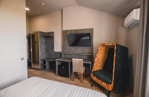 Horbakiv Hotel | Stay at ГОдина ЩАстя: 9.3/10 Rating & Pet-Friendly