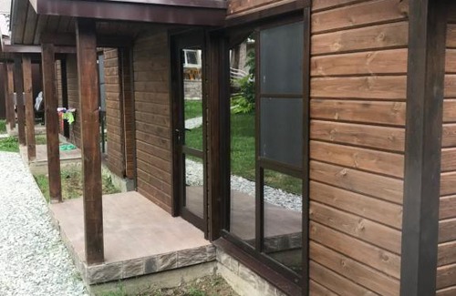 Anapskaya House | Pet Friendly Stay at Гостевой дом БунГало - Rated 10/10