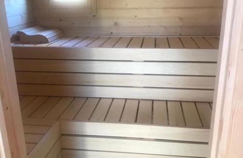 Vazhinskoe House | Experience Comfort at Гостевой дом Вахручей: Top-Rated Stay