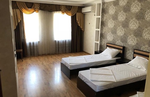 Leningradskaya Apartment | Inviting Guest House in Leningradskaya with Kitchen & Pets