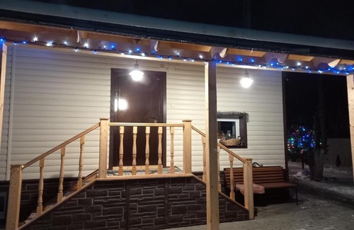 Suzdal House | Pet-Friendly Guest House in Central Park - Rated 10/10