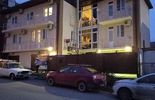 Arkhipo-Osipovka Hotel | Pet-Friendly Guest House Жанна with Kitchen Access