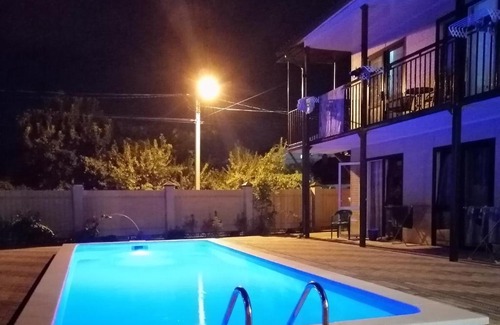 Arkhipo-Osipovka House | Top-Rated Гостевой дом "Маяк" with Pool & Unmatched Comfort