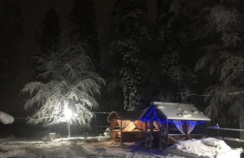 Arkhyz House | Pet-Friendly Гостевой дом Мирлан with 9/10 Guest Rating