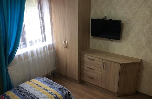 Baltiysk House | Perfect Oceanfront Retreat for Eight with Top Ratings