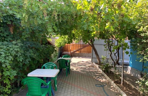 Gelendzhik House | Pet Friendly Guest House with Ocean View on Kirova Street