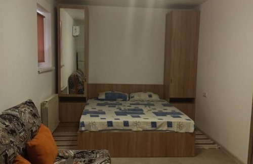 Gelendzhik Hotel | Oceanfront Guesthouse "На Приморской" with Family Amenities