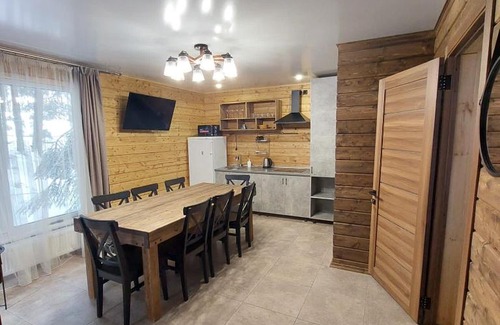 Arkhyz House | Top-Rated Гостевой дом Пилигрим with Hot Tub & Kitchen
