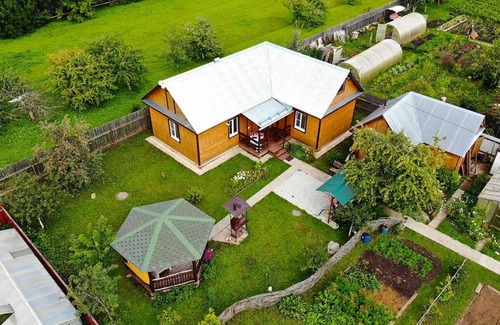 Suzdal House | Guest House Pinaikha: Pet-Friendly with Hot Tub & Kitchen