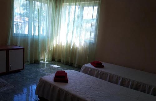 Provadia House | Pet-Friendly Guest House with Hot Tub and Great Reviews