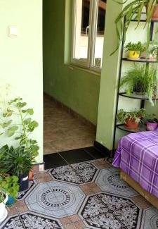 Provadia House | Pet-Friendly Guest House with Hot Tub and Great Reviews