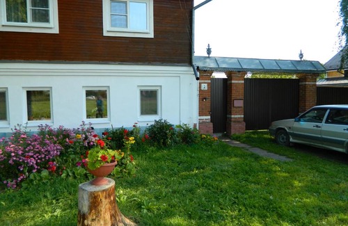 Suzdal House | Guest House "Khutoryok" - Breakfast Included & 10/10 Rating