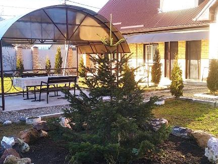 Kamennomostskiy House | Discover Гостевой дом 1000 и 1ночь: Guest Rated Perfect
