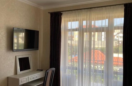 Gelendzhik Apartment | Guest House: Rated 10/10 with Pool and Pet-Friendly Rooms