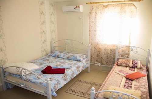 Sredneikoretskoe Hotel | Pet-Friendly Гостиница Волга: A Budget Oasis for Travelers