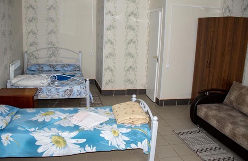 Sredneikoretskoe Hotel | Pet-Friendly Гостиница Волга: A Budget Oasis for Travelers