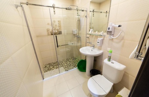 Yeysk House | Guest Rated: 9/10 at Гостевой дом Елена with Ocean View