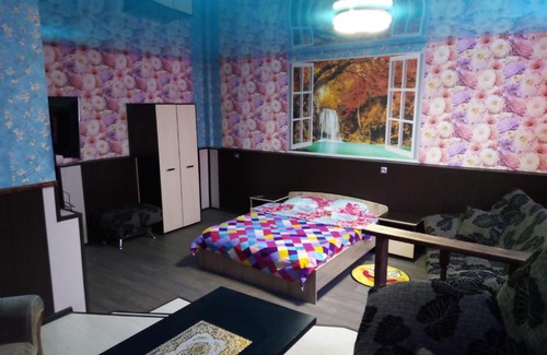 Nizhnyaya Tura Hotel | Budget-Friendly Hotel "Для Всех" with Breakfast & Kitchen