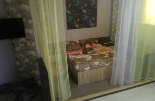 Nizhnyaya Tura Hotel | Budget-Friendly Hotel "Для Всех" with Breakfast & Kitchen