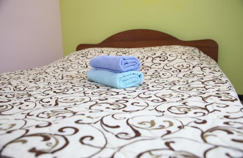 Cheboksary Hotel | Pet-Friendly Гостиница Изба with Relaxing Hot Tub Access