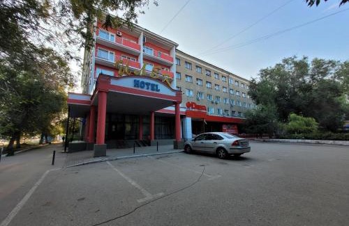 Aktobe Hotel | Comfortable Hotel ИЛЕК with Accessible Amenities & Breakfast