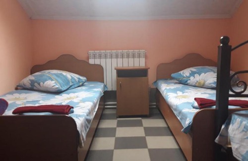 Pavlovsk Hotel | Budget-Friendly Гостиница Рай: Pet Friendly Comfort Awaits