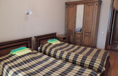 Brest Hotel | Budget-Friendly Гостиница ЦОР по Гребле with Kitchen Access