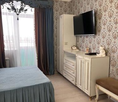 Kostanay Hotel | Relax at Майами Люкс: Pool, Hot Tub & Breakfast Included