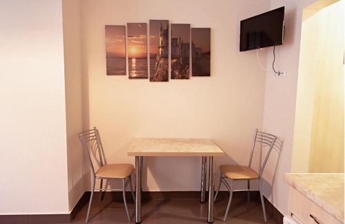 Leninskiy rayon Hotel | Convenient Hotel Complex Near the Zoo with Breakfast Included