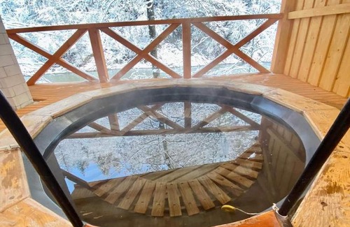 Krasnyk House | Discover Гостинний двір "Софія" with Oceanfront Views