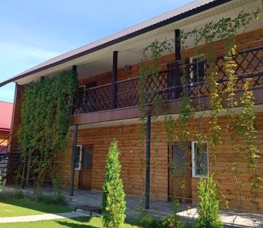Volyn Oblast House | Oceanfront Family Retreat: Guest Rated 9.5/10