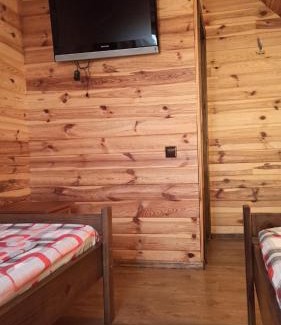 Volyn Oblast House | Guest Rated 9.9: Гостинний дім - Family & Pet Friendly