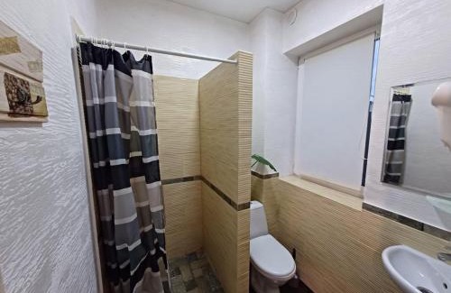 Darnyckyj House | Cozy Guest House Osokorky: Family-Friendly Retreat
