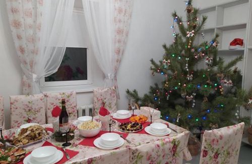 Dnipropetrovsk Oblast Apartment | Guest House: Family-Friendly Retreat with a 9/10 Review Score