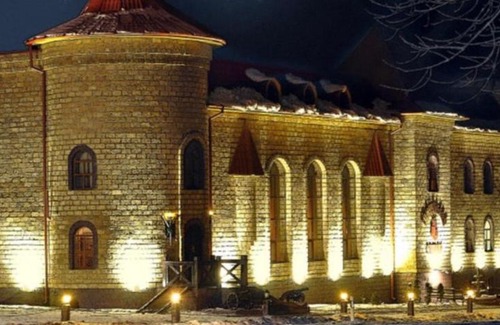 Ternopil Hotel | Discover Comfort at Галицький замок: Pool & Hot Tub Await