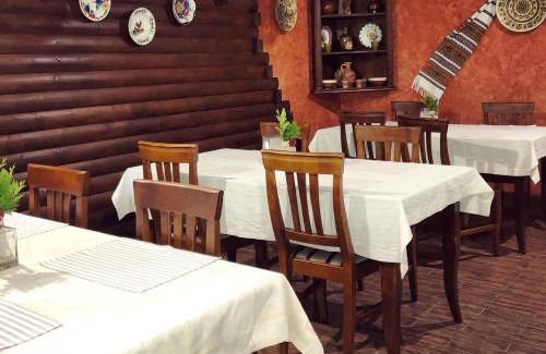 Shaian Hotel | Discover Готель Мараморош: Oceanfront Bliss Awaits!
