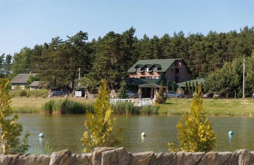Plyashivka Hotel | Discover Колиба: Oceanfront Retreat with Spa & Pool