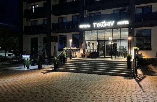 Nyzhnje Selyshche Hotel | Comfortable готель Тячів with Breakfast & Hot Tub Access