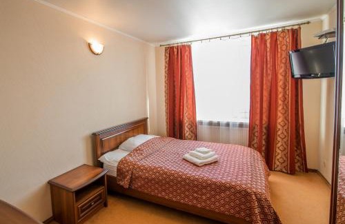 Lokhvytsya Hotel | Pet-Friendly Готель Україна with Breakfast & Family Amenities